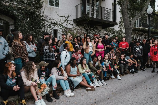 Painting on leather: what are the advantages and how can you succeed ?